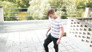 Riding His Pipe (Finn Harper, Johnny Walsh)