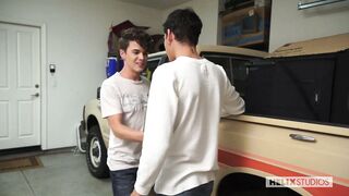 Unloading (Andy Taylor, Aiden Garcia)